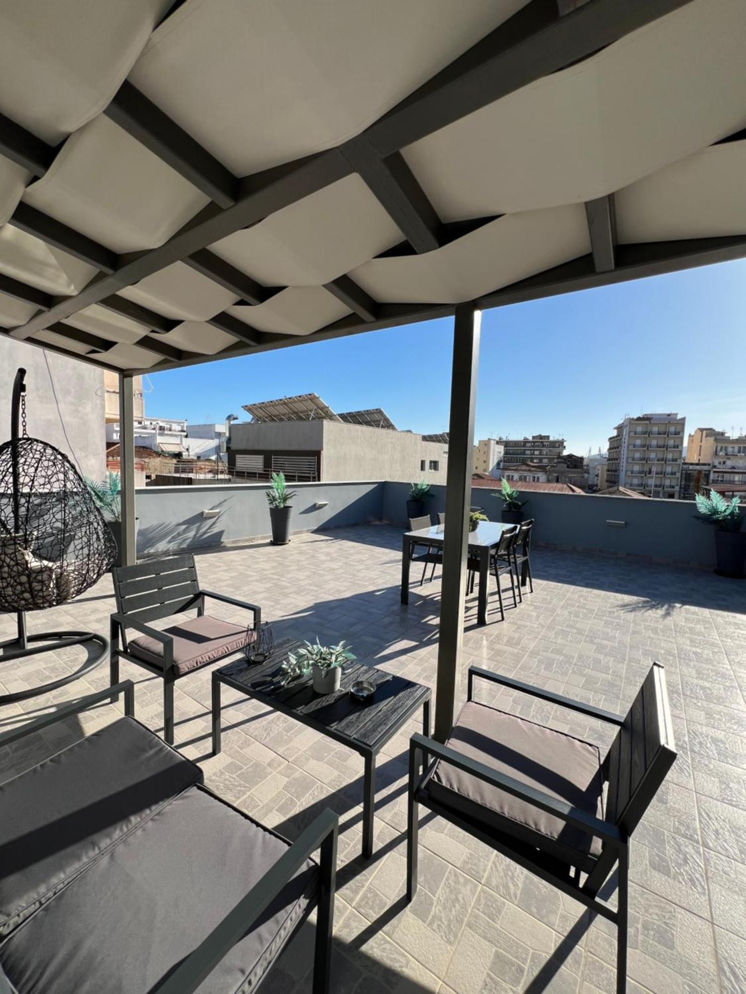 Volos Suites Center Экстерьер фото