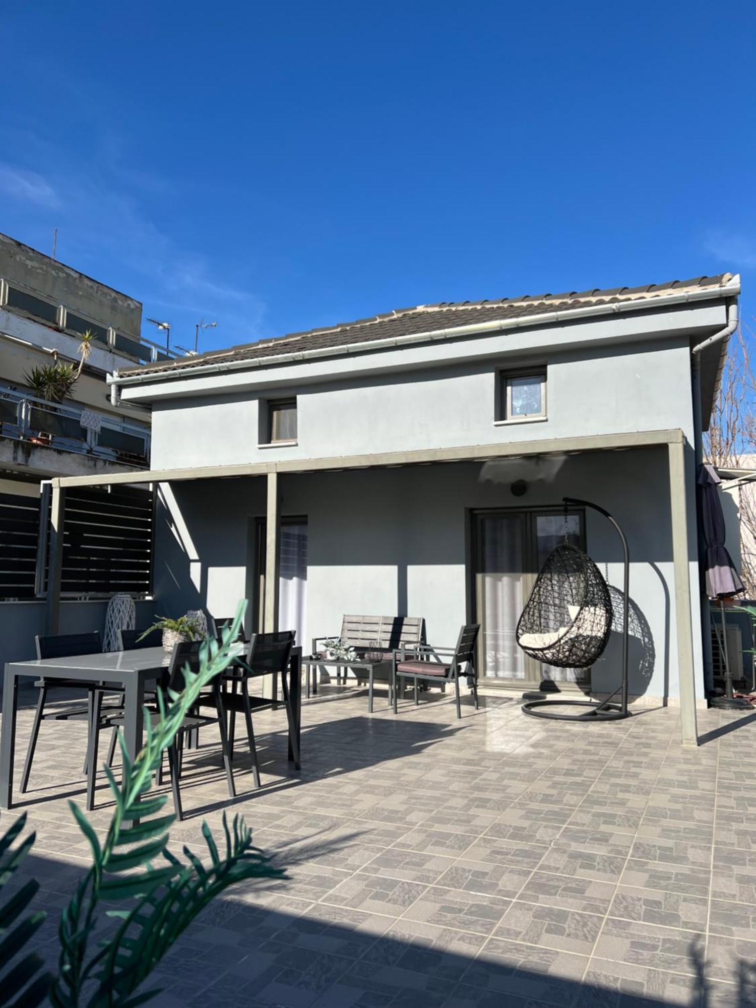 Volos Suites Center Экстерьер фото