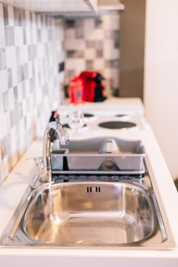 Volos Suites Center Экстерьер фото